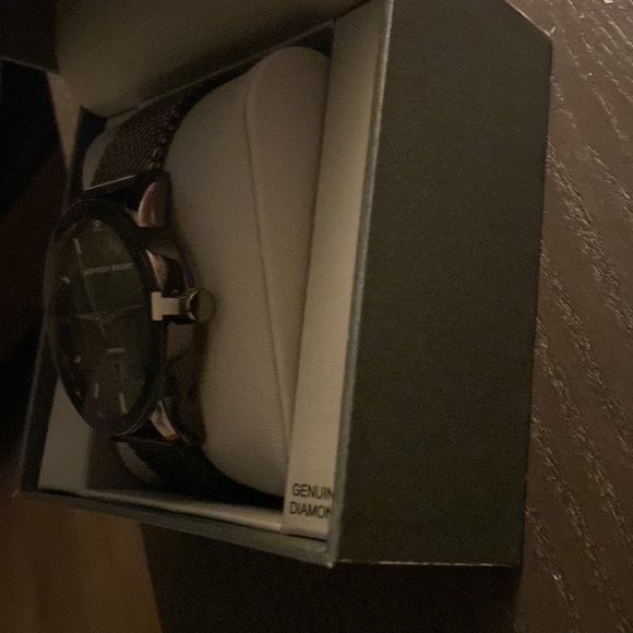 GEOFFREY BEENE WATCH - Picture 3 of 4